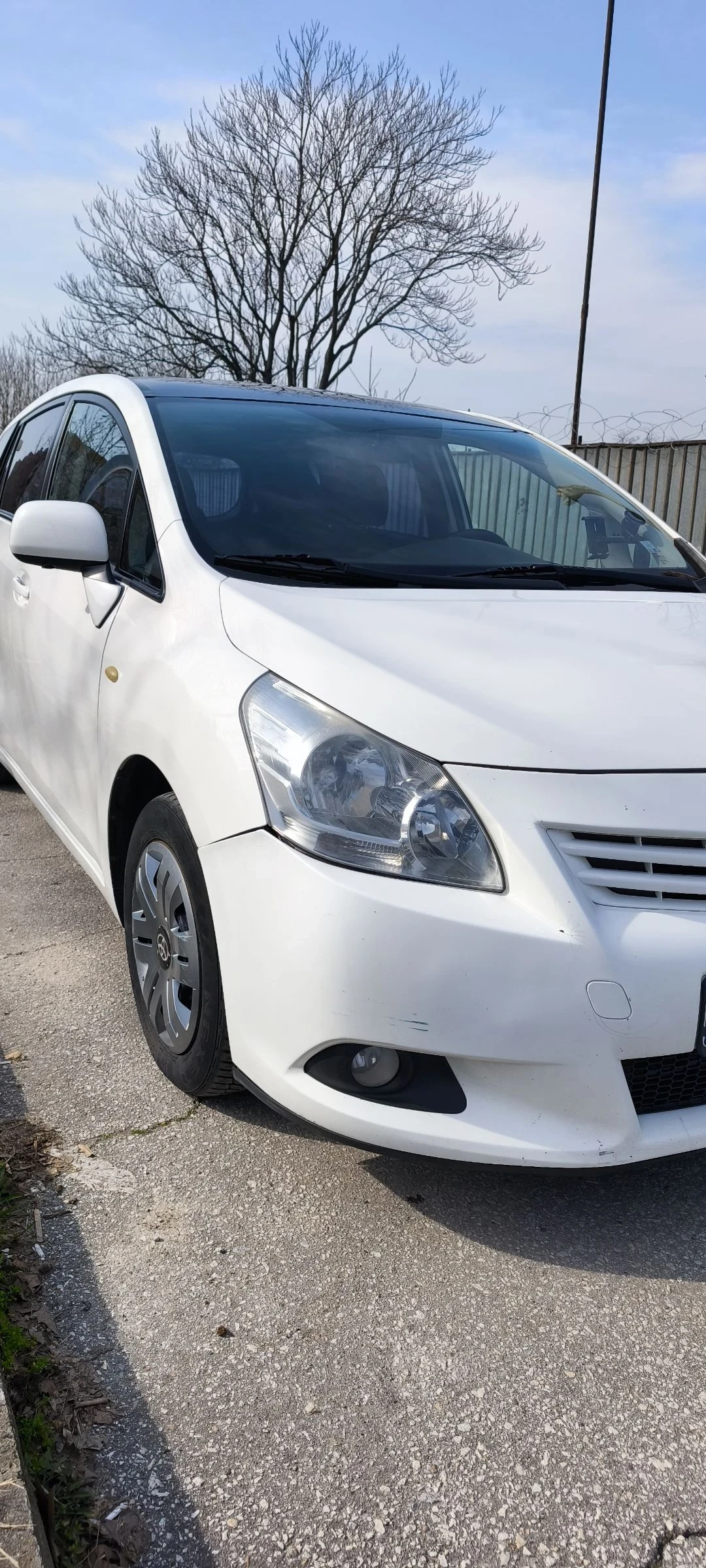 Toyota Verso, снимка 2 - Автомобили и джипове - 53714100