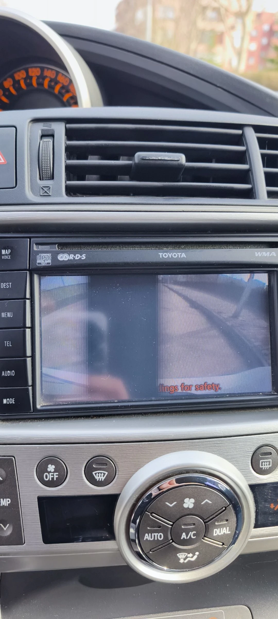 Toyota Verso, снимка 9 - Автомобили и джипове - 53714100