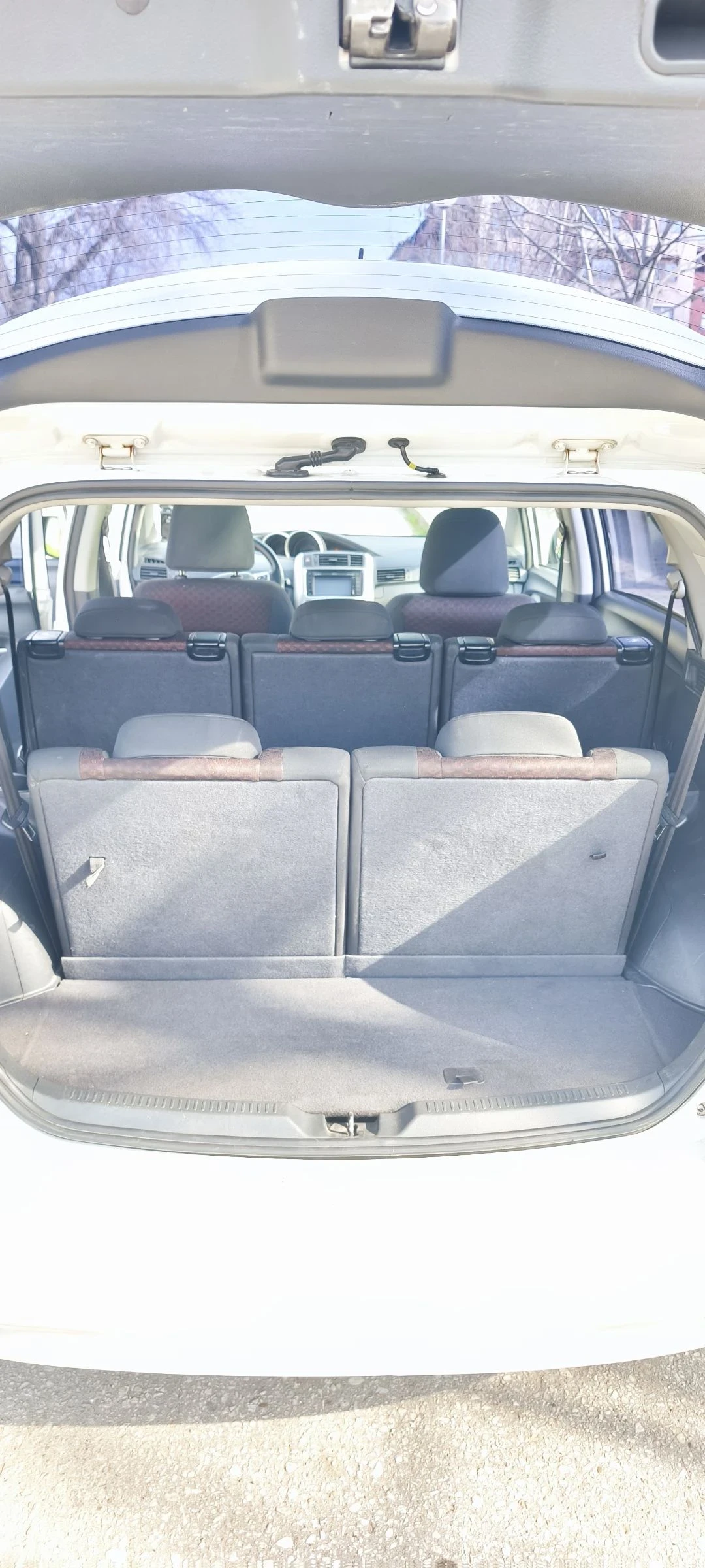 Toyota Verso, снимка 12 - Автомобили и джипове - 53714100