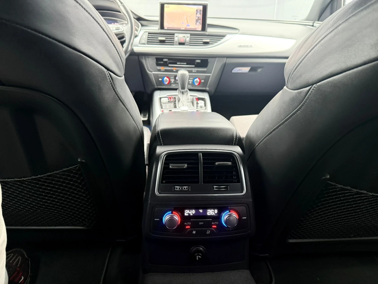 Audi A6 2.0 Бензин, QUATTRO , снимка 15 - Автомобили и джипове - 53917764