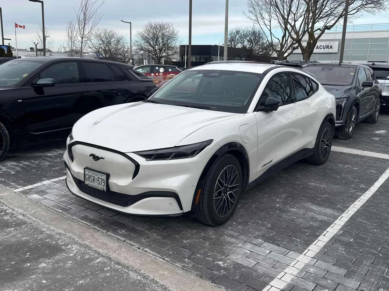 Ford Mustang Mach-E * Premium * CARFAX * БЕЗ ПЪРВОНАЧАЛНА ВНОСКА