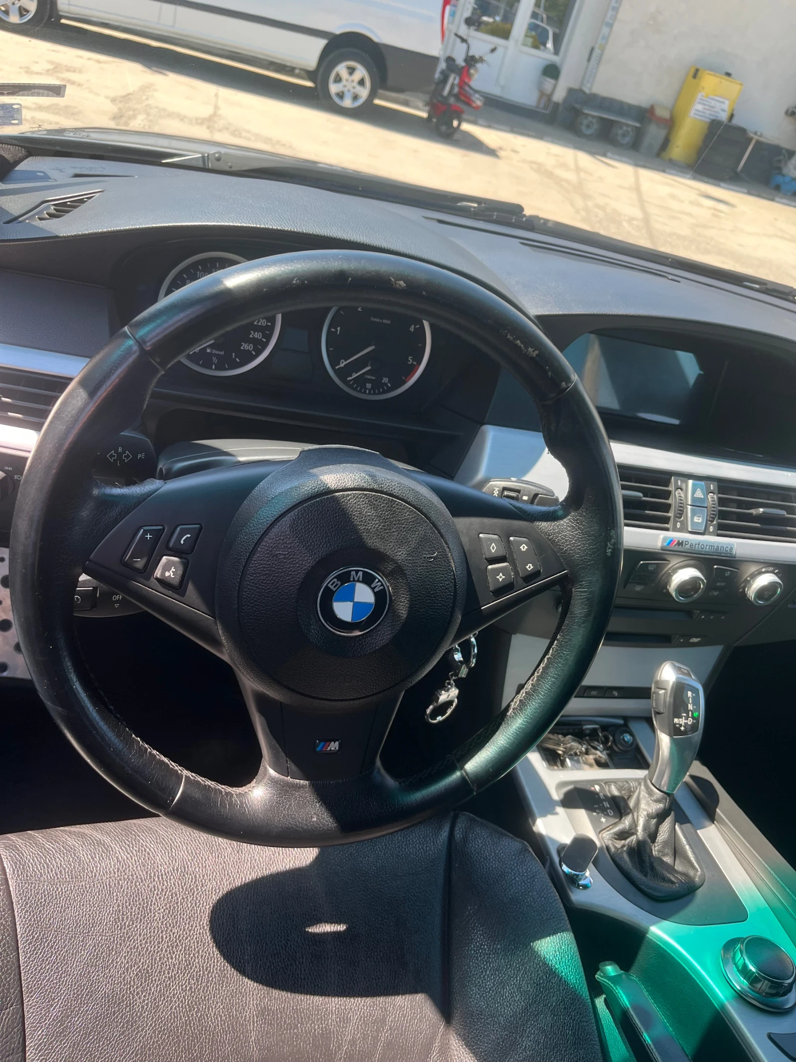 BMW 530, снимка 9 - Автомобили и джипове - 54441934