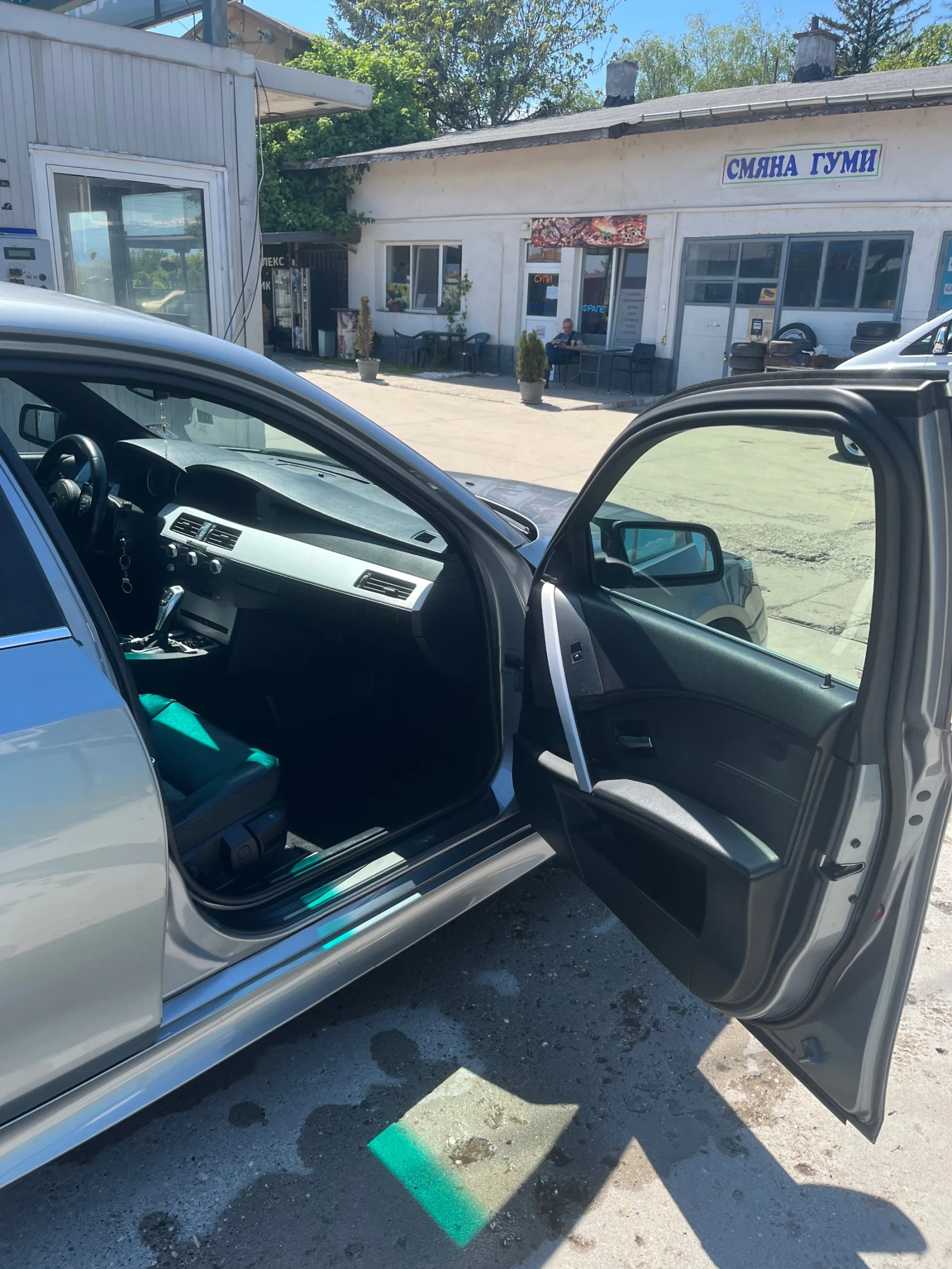 BMW 530, снимка 10 - Автомобили и джипове - 54441934