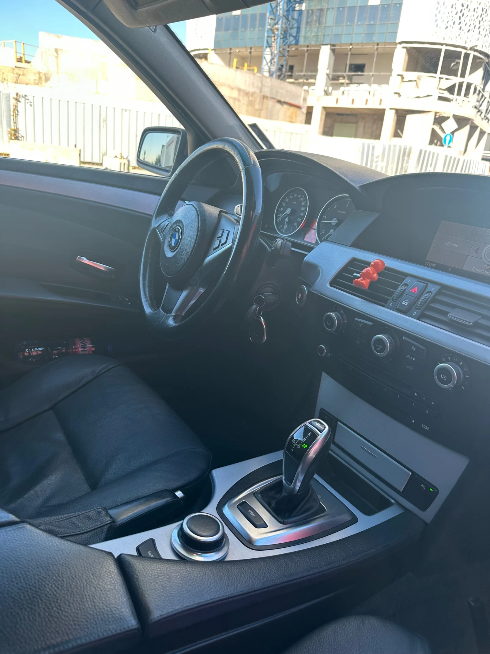 BMW 530, снимка 8 - Автомобили и джипове - 54718755