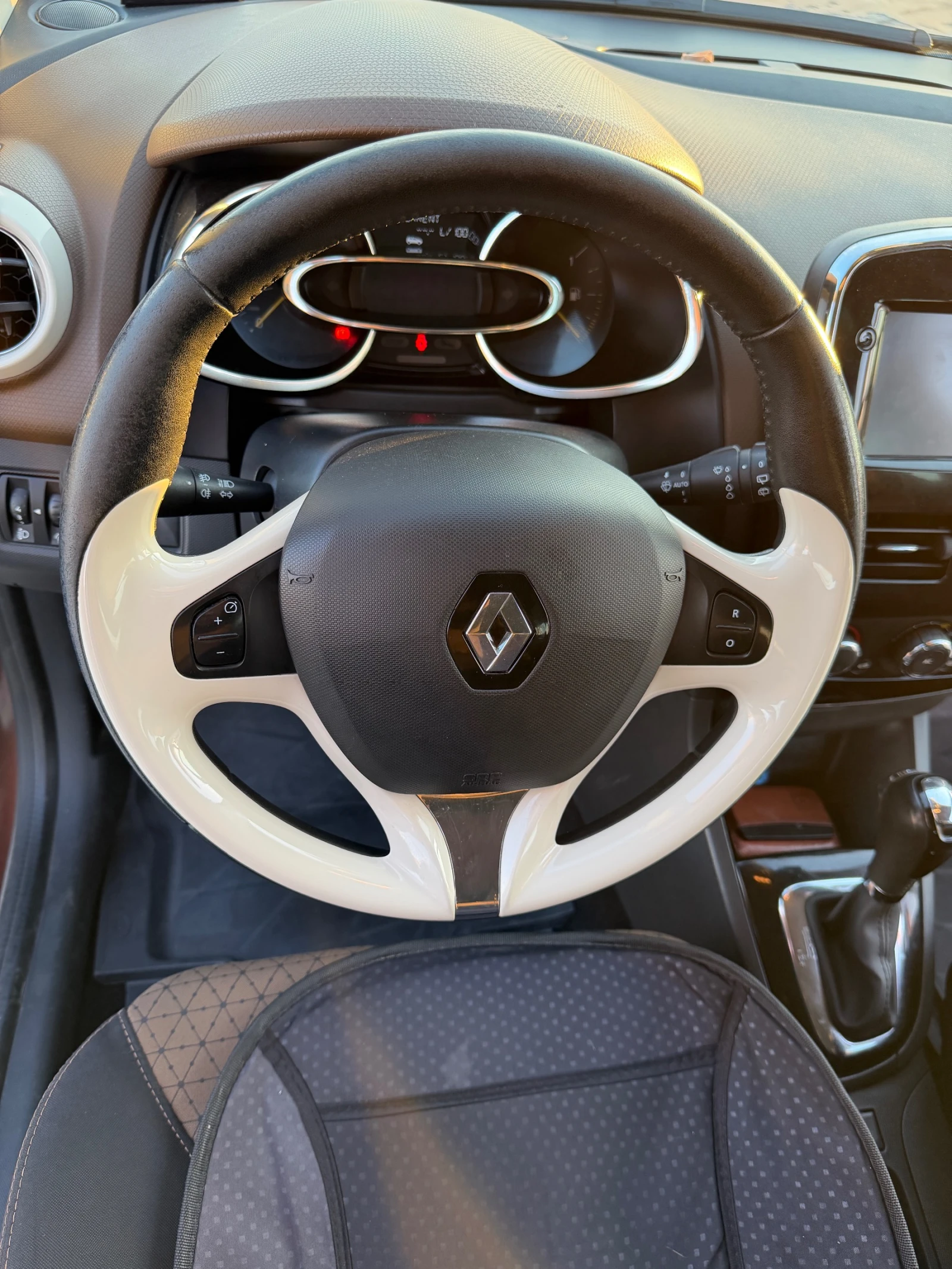 Renault Clio Grandtour | Личен автомобил | Реални километри, снимка 15 - Автомобили и джипове - 54766831
