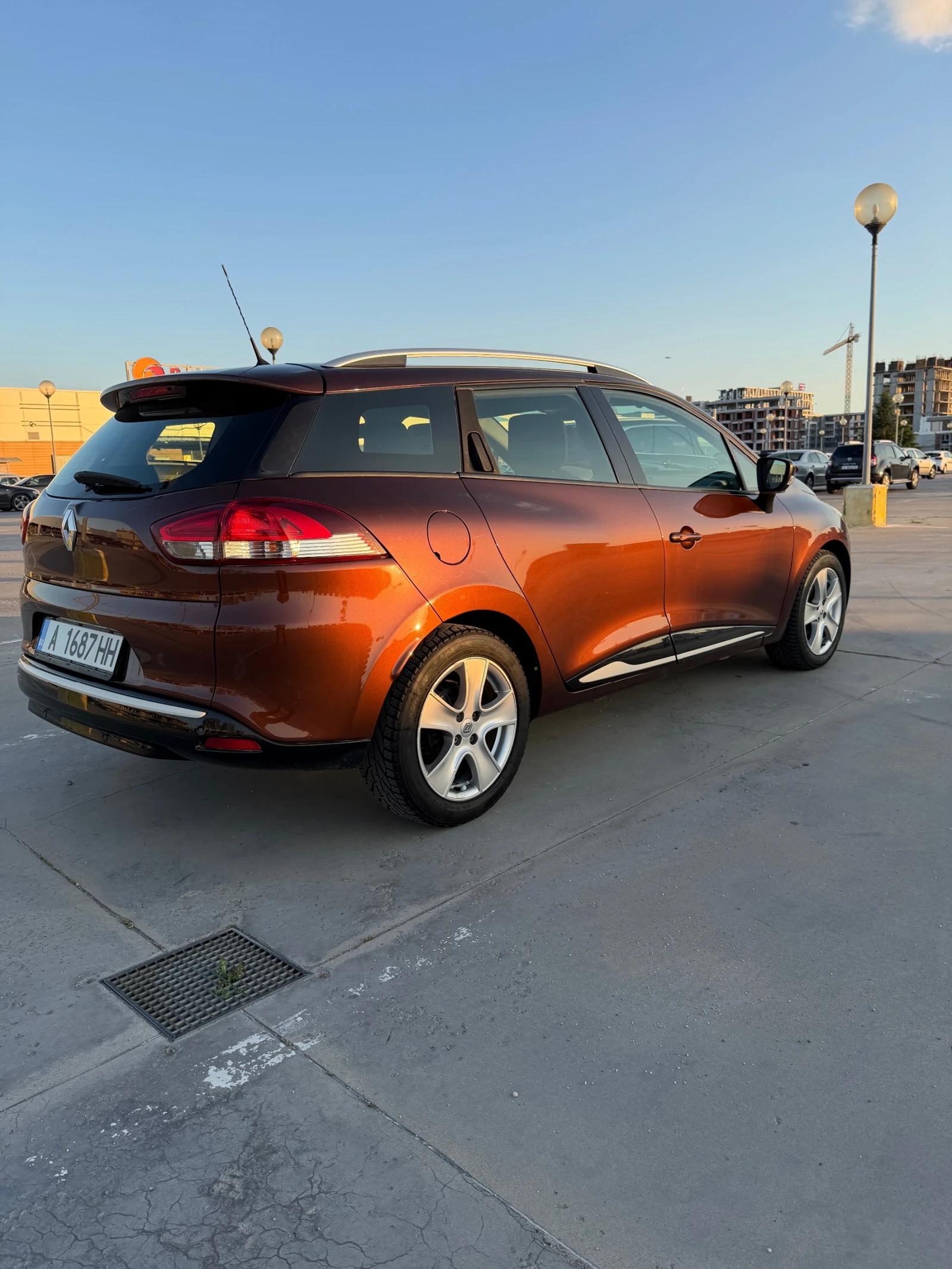 Renault Clio Grandtour | Личен автомобил | Реални километри, снимка 6 - Автомобили и джипове - 54766831
