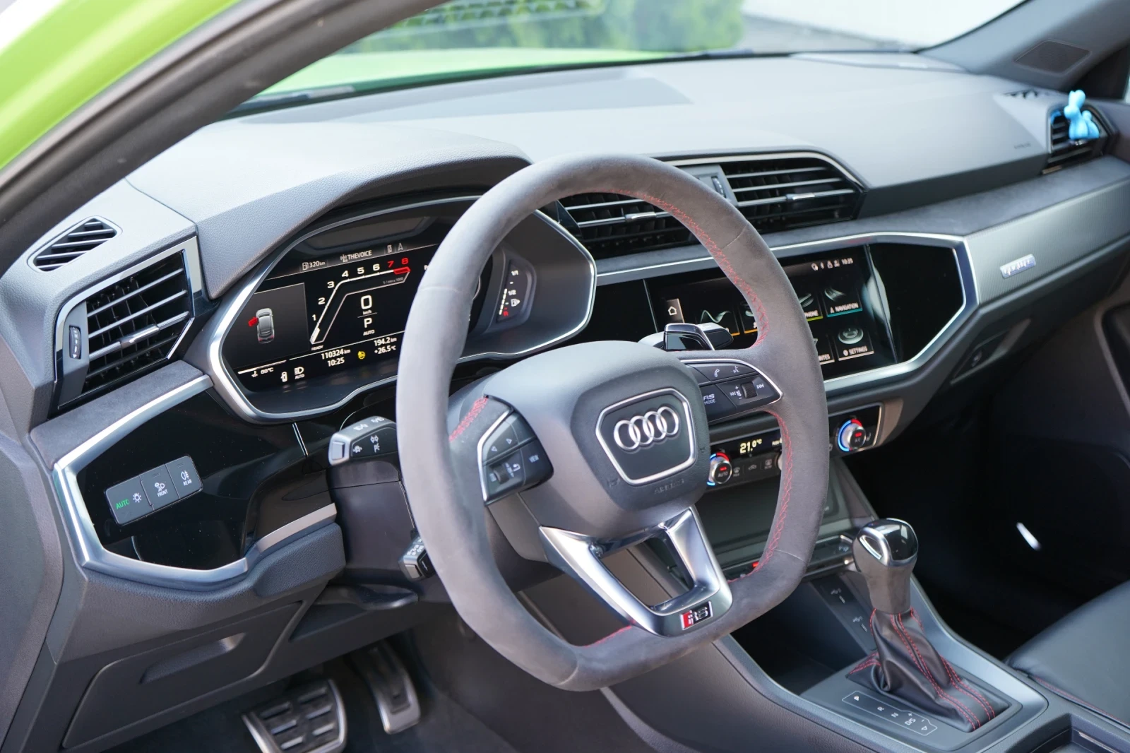 Audi RSQ3 SPORTBACK* CARBON* CERAMIC* B&O* CAM* KEYLESS* DIS, снимка 9 - Автомобили и джипове - 55569254