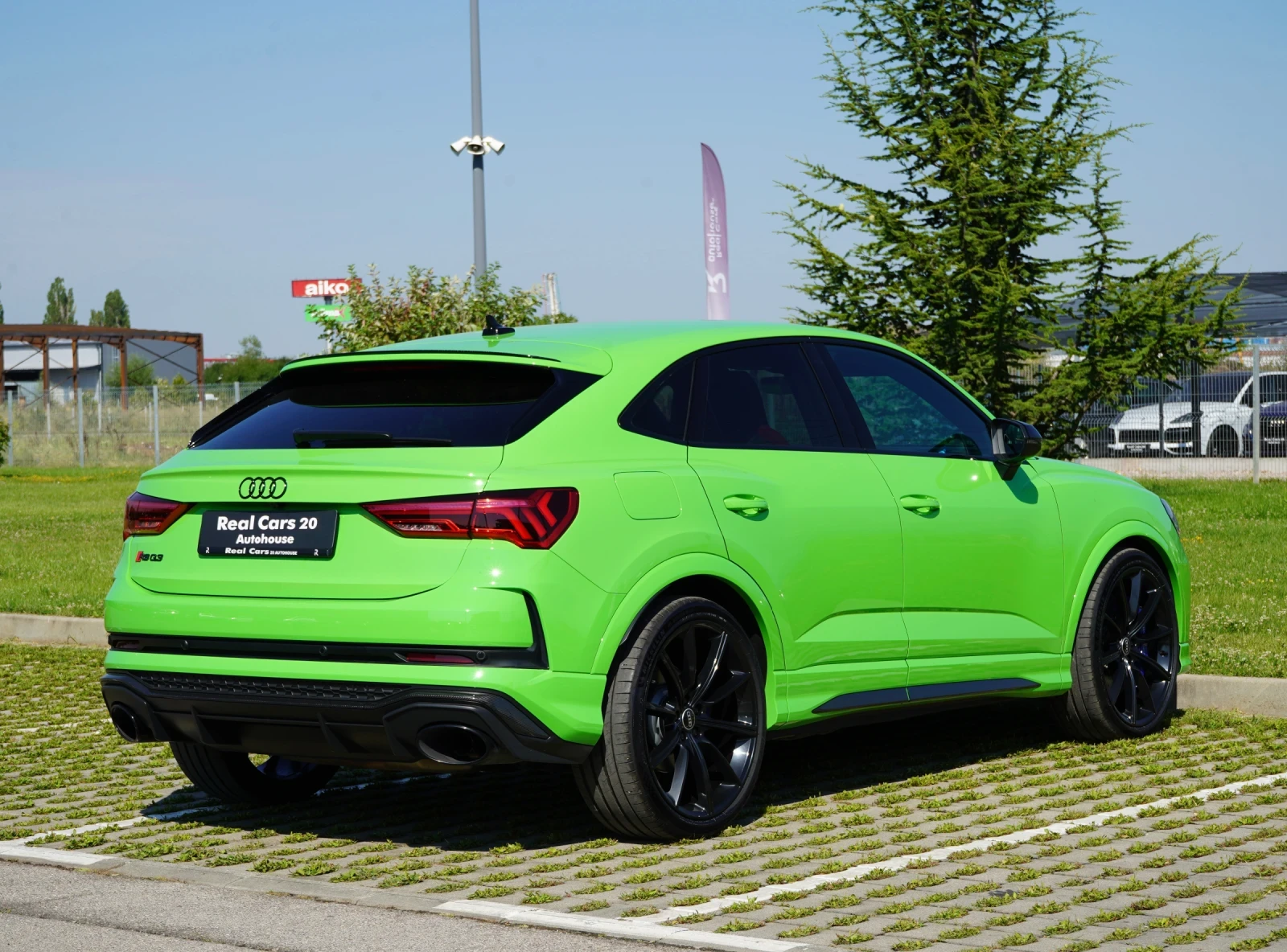 Audi RSQ3 SPORTBACK* CARBON* CERAMIC* B&O* CAM* KEYLESS* DIS, снимка 4 - Автомобили и джипове - 55569254