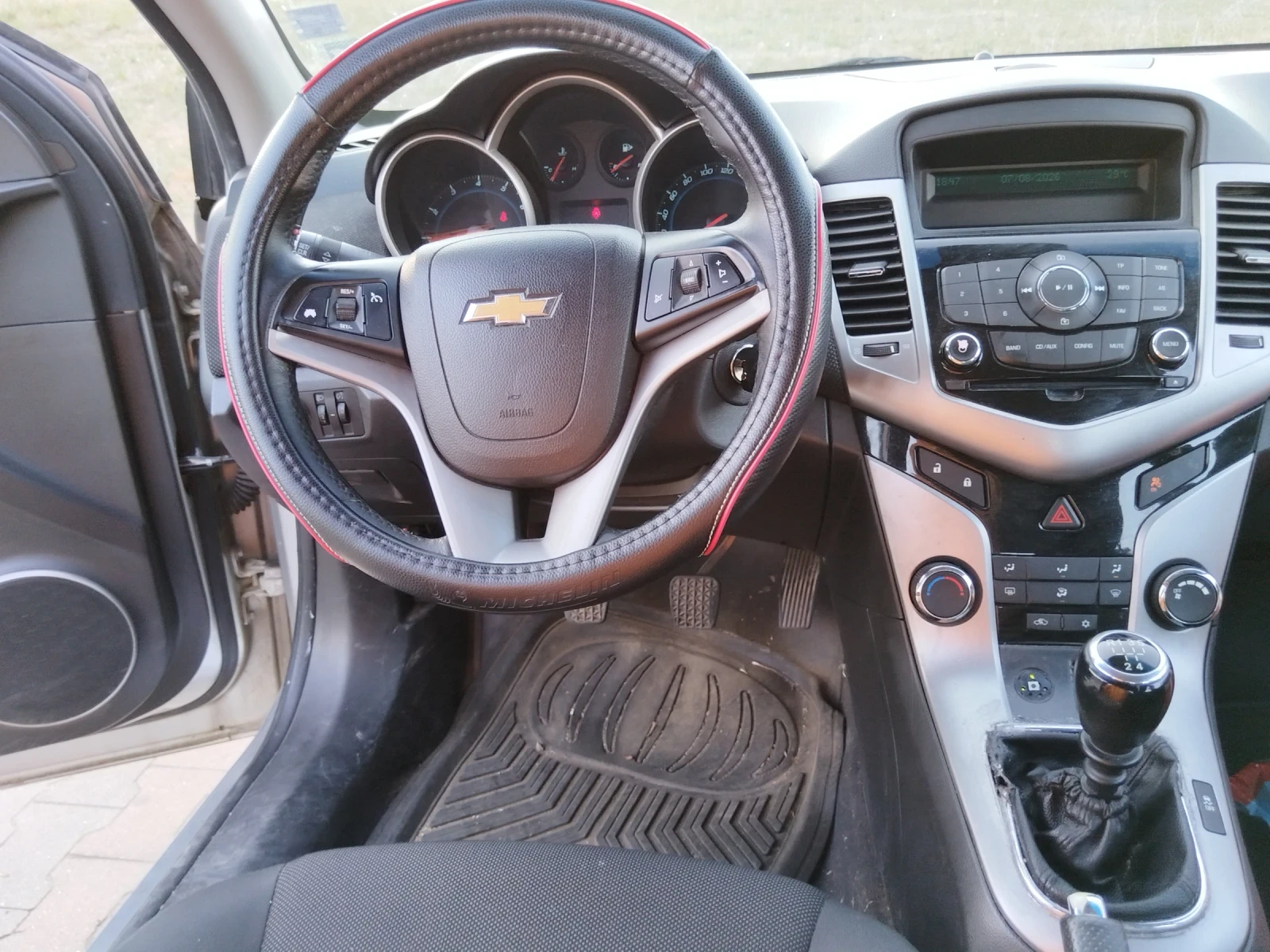 Chevrolet Cruze 1800- Бензен-ГАЗ BRC, снимка 3 - Автомобили и джипове - 55589303