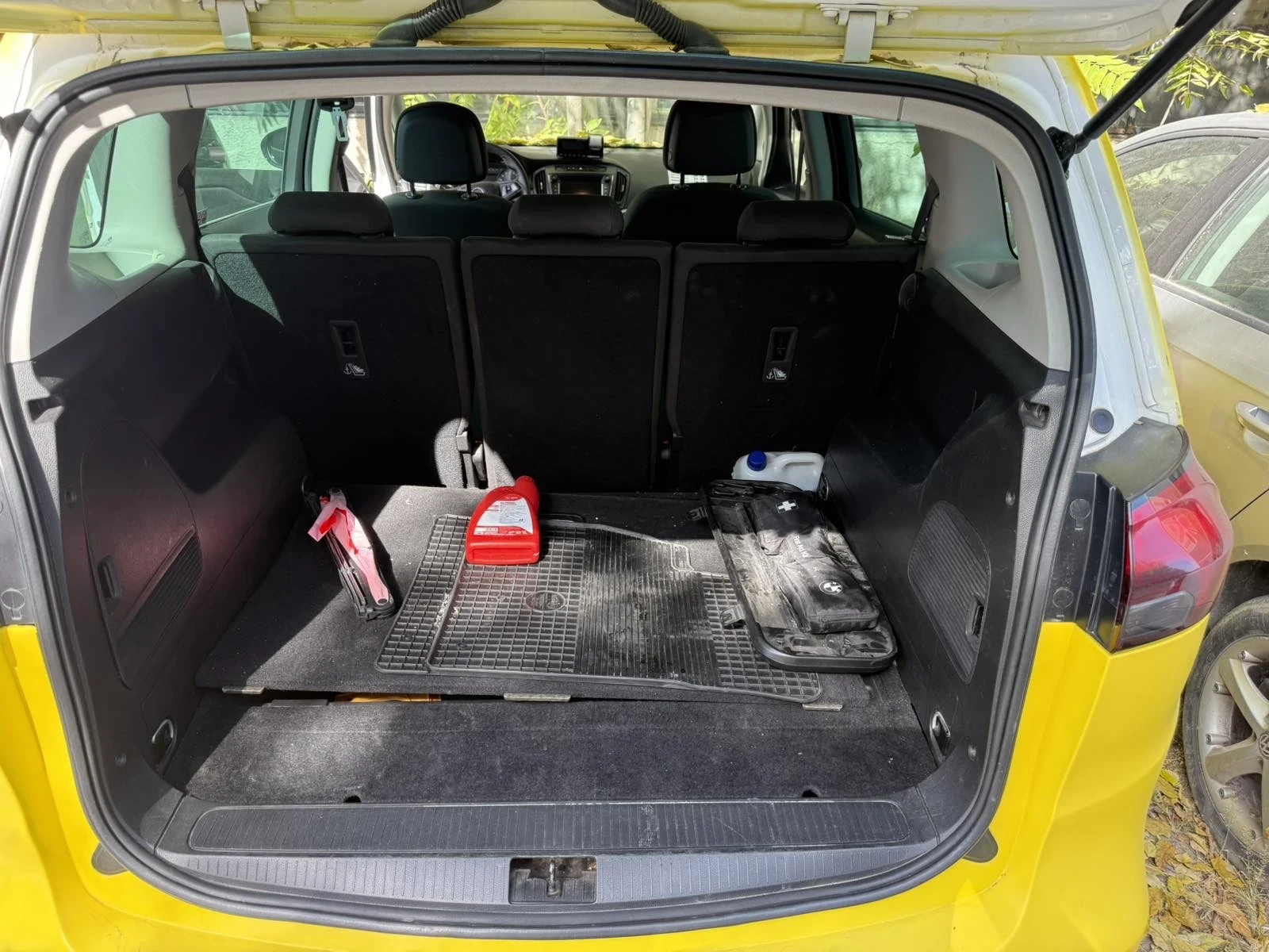 Opel Zafira 1, 4 turbo tourier selective / Шум в мотора, снимка 8 - Автомобили и джипове - 56513565