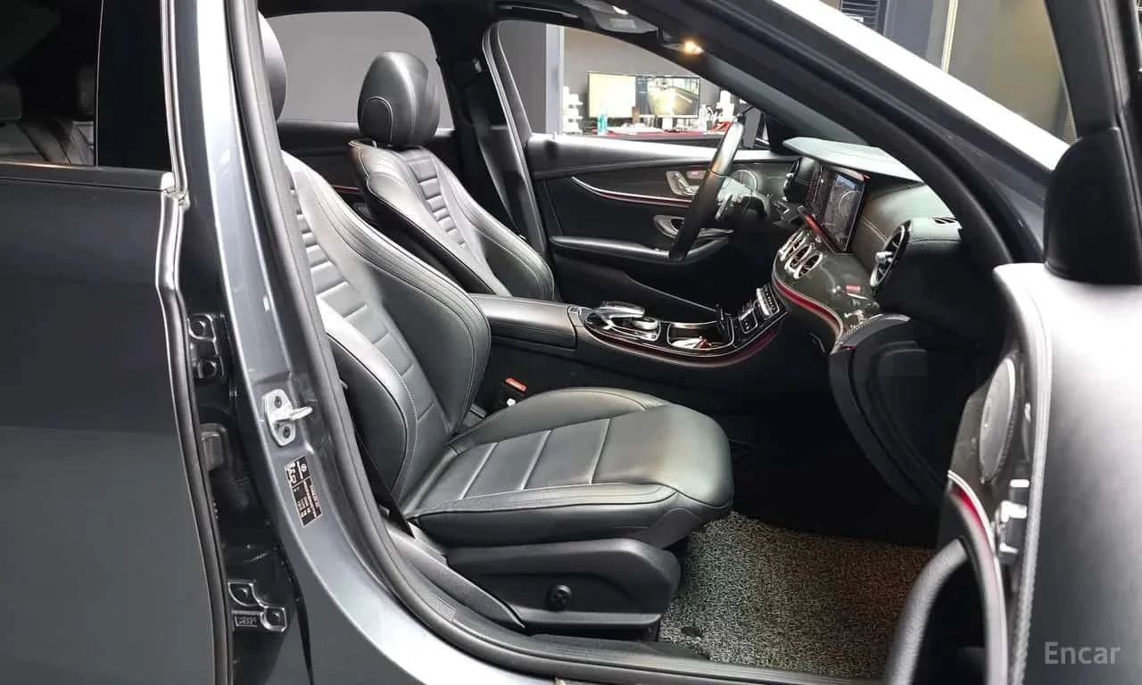 Mercedes-Benz E 350, снимка 11 - Автомобили и джипове - 56685584