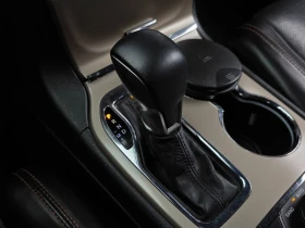 Jeep Cherokee 3.0 Diesel 75th Special Edition| 240к.с.| ВКЛ.ТЕХН, снимка 9