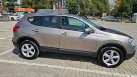 Обява за продажба на Nissan Qashqai  2.0 dCi 4x4 Автоматик  ~9 200 лв. - изображение 4