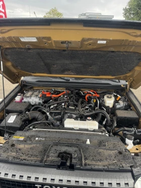 Toyota Land cruiser 250 i-FORCE MAX 2.4 Hybrid | 2024 | 33 125 км | Auto.bg — изображение 8