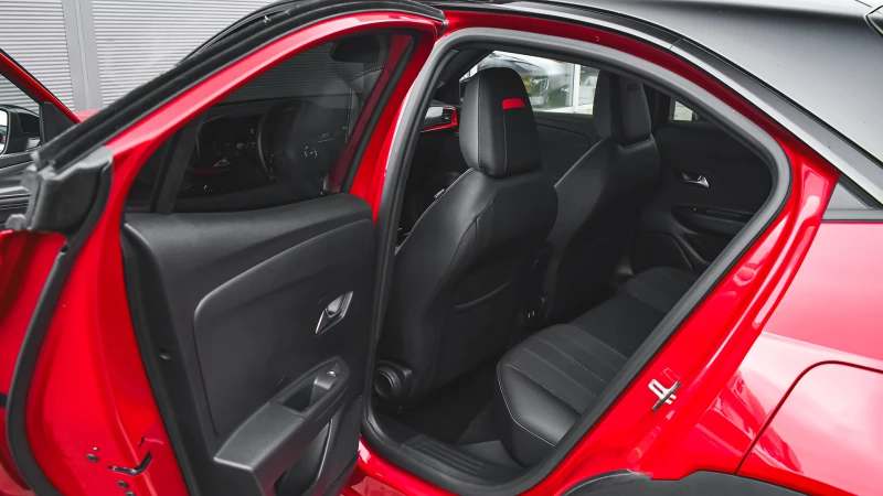 Opel Mokka 1.2 Turbo GS Line Automatic, снимка 9 - Автомобили и джипове - 51923129