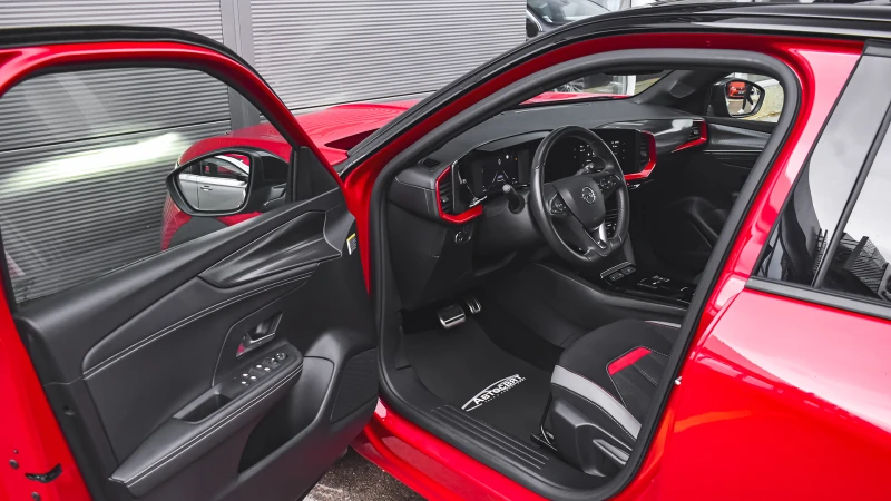 Opel Mokka 1.2 Turbo GS Line Automatic, снимка 8 - Автомобили и джипове - 51923129