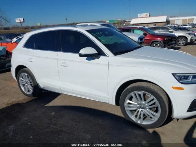 Audi Q5, снимка 4 - Автомобили и джипове - 49537973