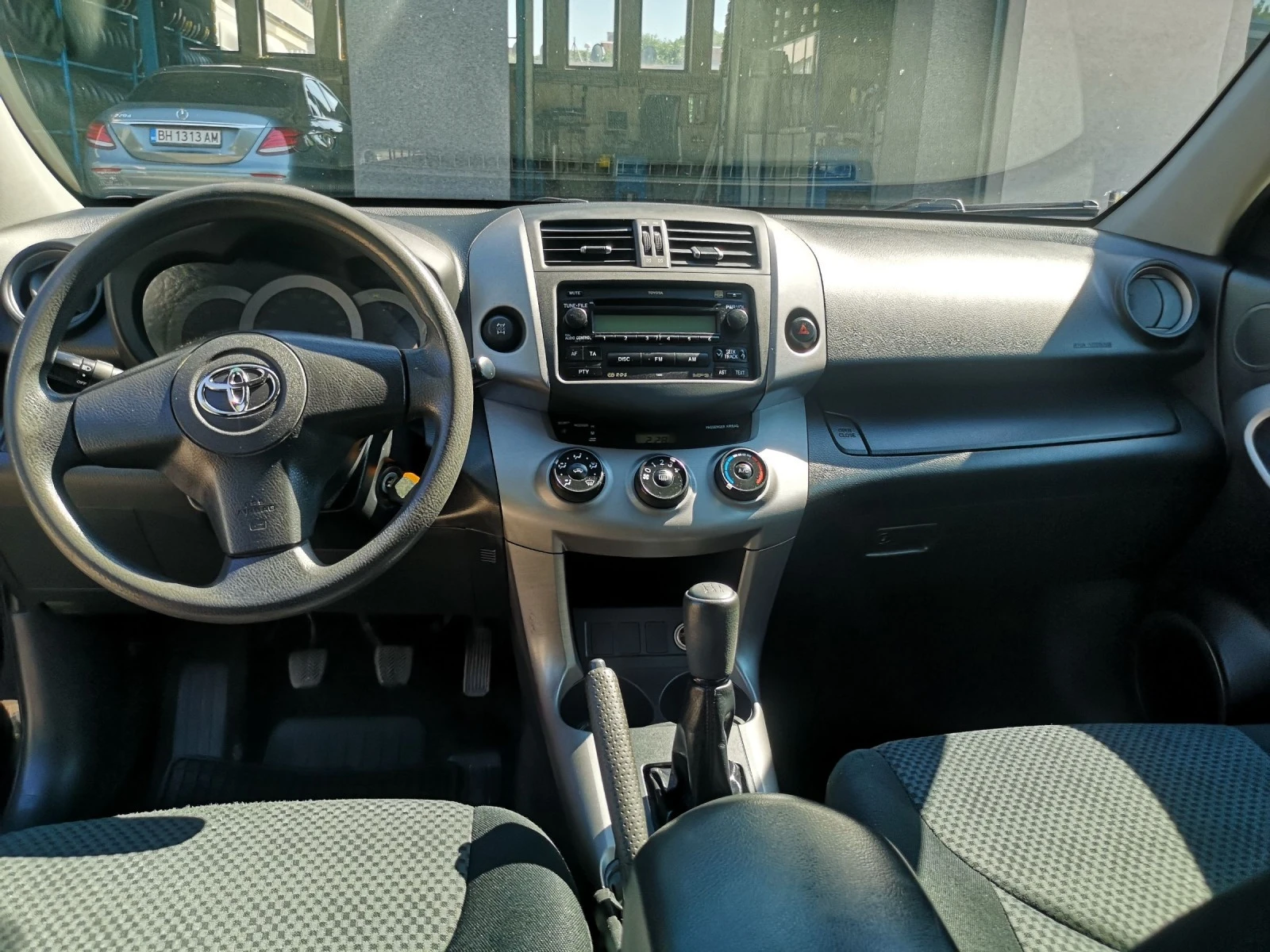 Toyota Rav4 ШВЕЙЦАРИЯ 2.0 152 К. С.  - изображение 8