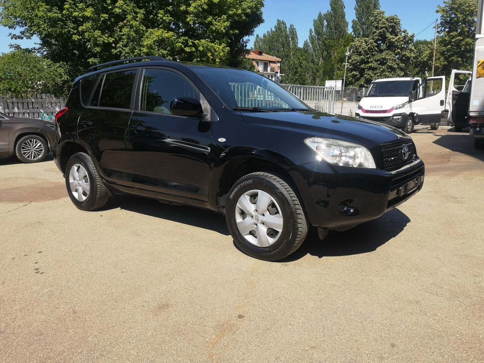 Toyota Rav4 ШВЕЙЦАРИЯ 2.0 152 К. С.  - изображение 3