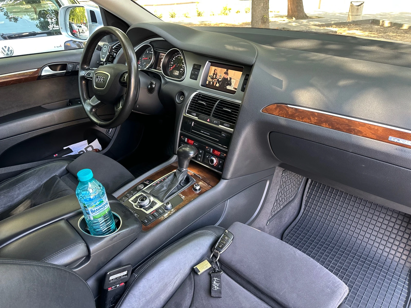 Audi Q7 4.2TDI V8T Facelift  - изображение 10