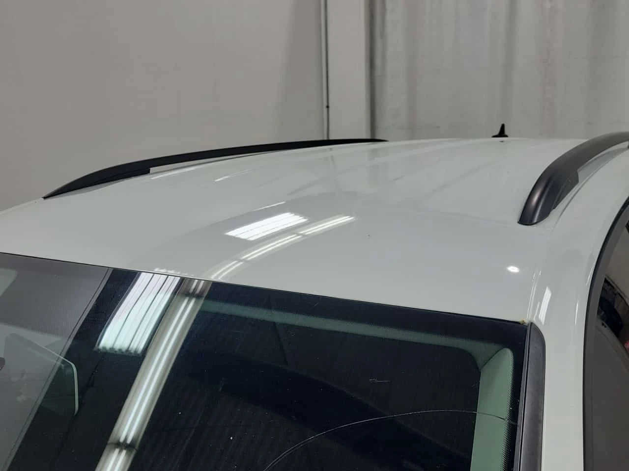 VW Tiguan * TRENDLINE * CARFAX * 2 КЛЮЧА, снимка 5 - Автомобили и джипове - 53864896