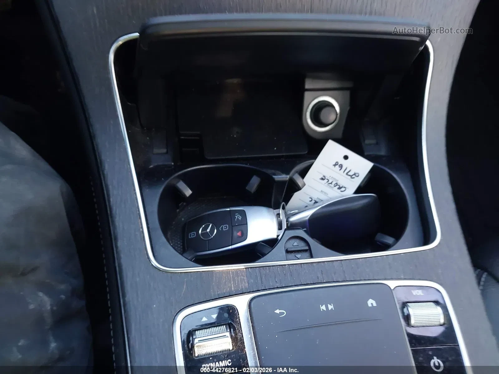 Mercedes-Benz GLC 300 AMG* BURMESTER* 4MATIC* Digital, снимка 11 - Автомобили и джипове - 53912980