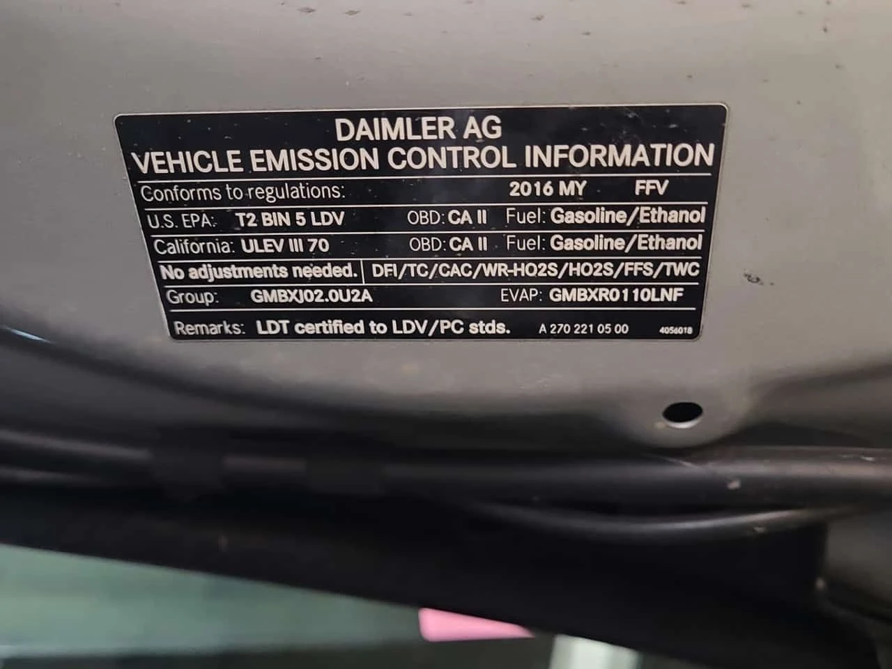 Mercedes-Benz GLA 250 CARFAX /Кожа/Нави/Подгрев/Панорама+ Гуми, снимка 16 - Автомобили и джипове - 53987312