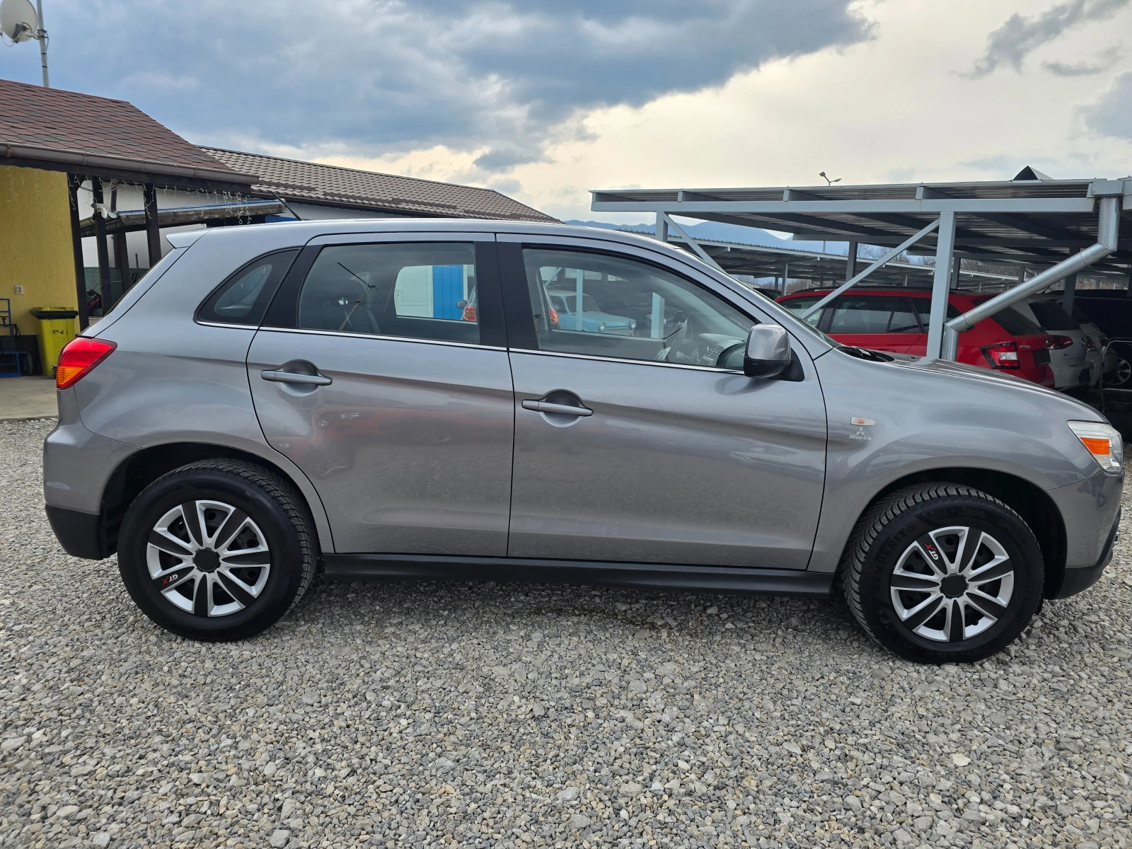 Mitsubishi ASX 1.8DI-D KLIMATRONIK, снимка 6 - Автомобили и джипове - 53997260