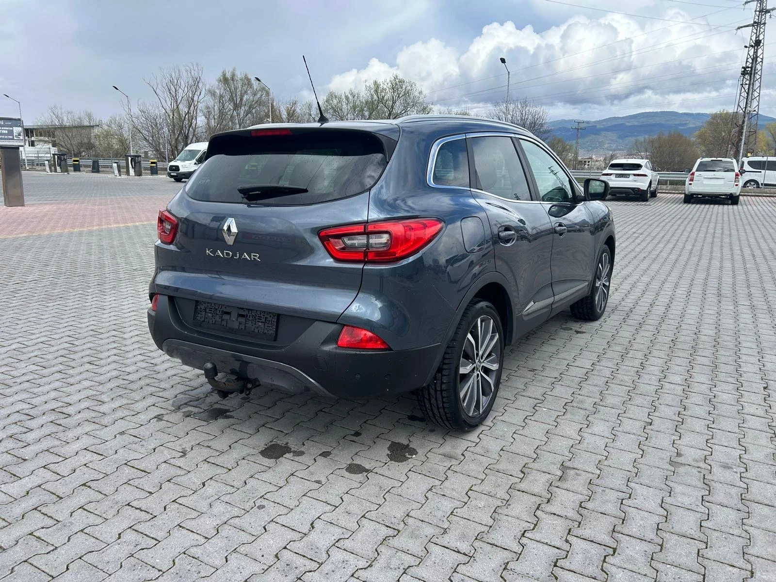 Renault Kadjar Panorama FULL екстри, снимка 6 - Автомобили и джипове - 54009173