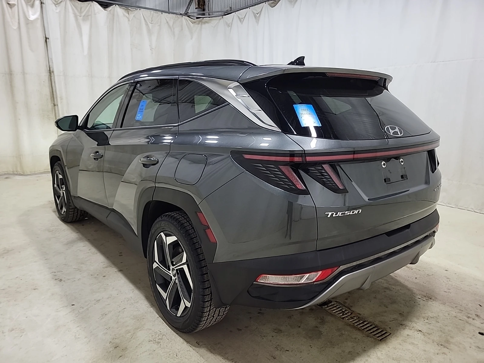 Hyundai Tucson Hybrid/LUXURY/AWD/ЦЕНА ДО БЪЛГАРИЯ, снимка 4 - Автомобили и джипове - 54441504