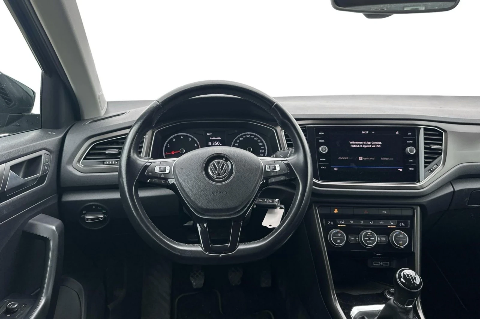 VW T-Roc 1.5 TSI | 150HP | 6M | CarPlay | Camera, снимка 6 - Автомобили и джипове - 55251252
