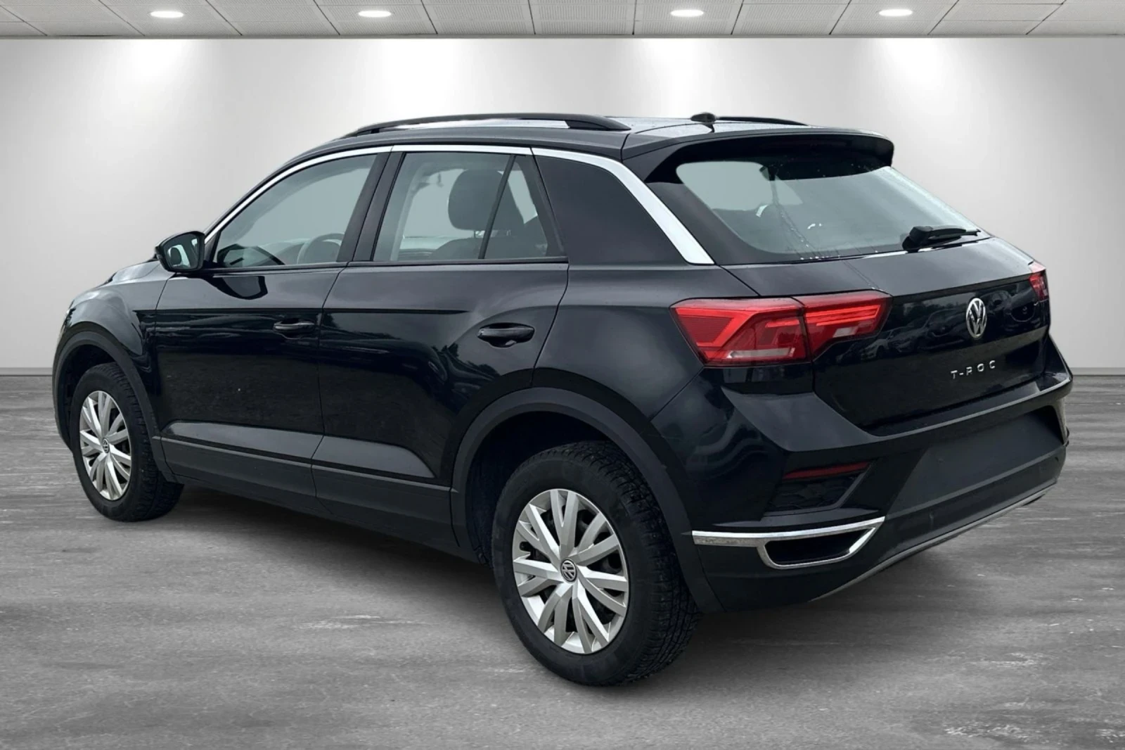 VW T-Roc 1.5 TSI | 150HP | 6M | CarPlay | Camera, снимка 3 - Автомобили и джипове - 55251252