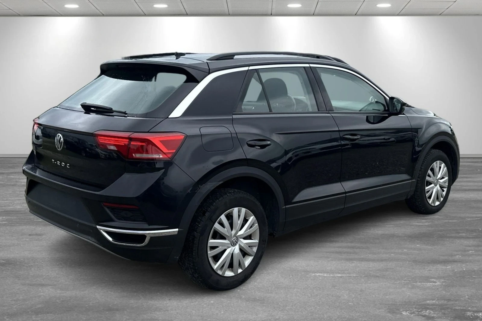 VW T-Roc 1.5 TSI | 150HP | 6M | CarPlay | Camera, снимка 4 - Автомобили и джипове - 55251252