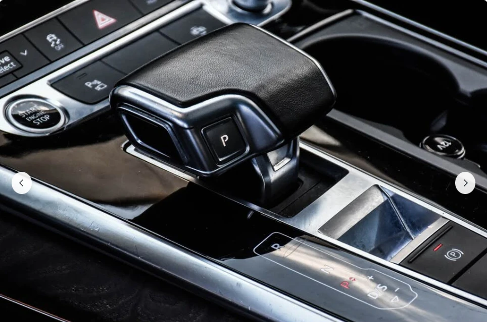 Audi Q7 Progressiv 55 TFSI, снимка 9 - Автомобили и джипове - 55363135