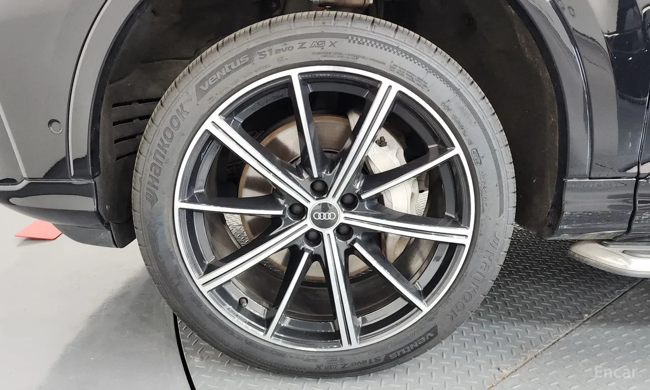 Audi Q7 55 TFSI * PREMIUM* HUD , снимка 15 - Автомобили и джипове - 55725666