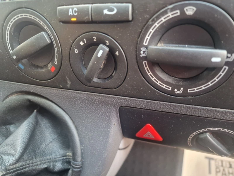 VW T5 Synchro 2, 5TD, снимка 10 - Бусове и автобуси - 53003215