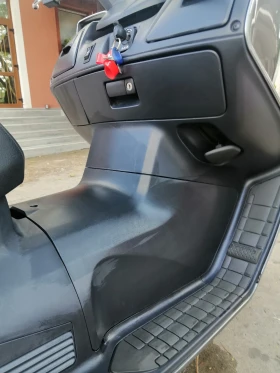 Suzuki Burgman 650 Executive ABS, снимка 10