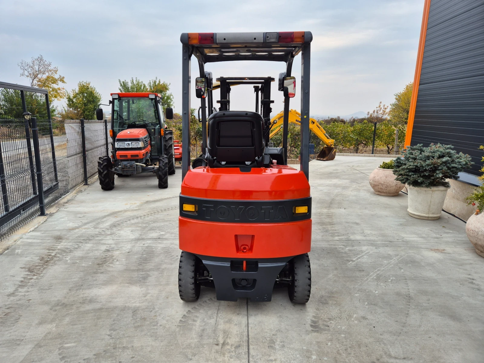  Toyota *  * *  *  | Mobile.bg   4