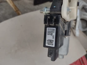 82450J9010   стъклоповдигач с моторче / предна лява врата за HYUNDAI KONA 82450-J9010, снимка 4