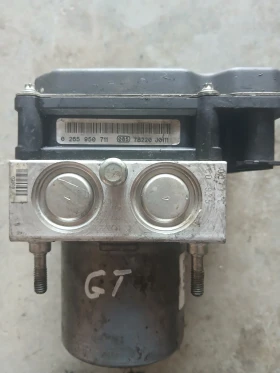 0 265 950 711 ABS помпа Alfa Romeo GT, снимка 1