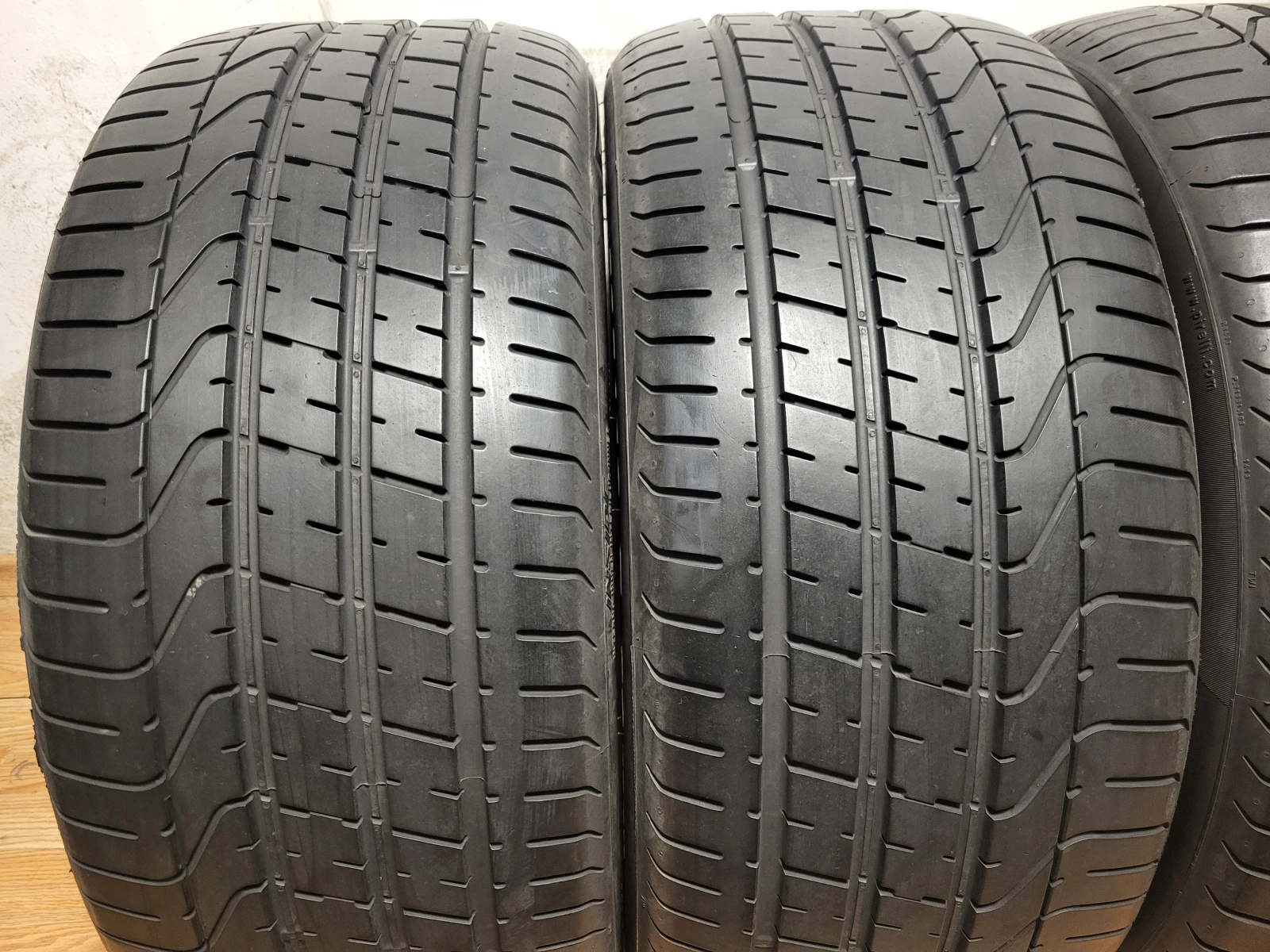 Гуми Летни 265/40R20, снимка 2 - Гуми и джанти - 53936761