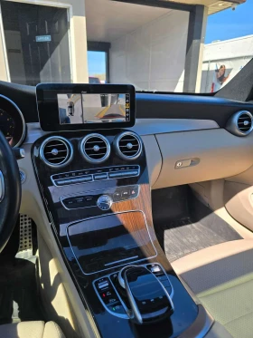 Mercedes-Benz C 300 ПОДГРЕВИ * ПАНО * KEYLESS * BURMESTER, снимка 9