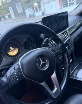 Mercedes-Benz E 220, снимка 4
