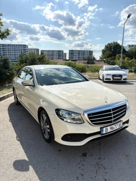 Mercedes-Benz E 220  9G-Tronic, снимка 3
