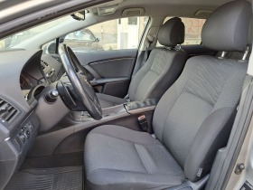 Toyota Avensis 2.2D Автоматик * Перфектен * Обслужен, снимка 7 - Автомобили и джипове - 45960291