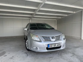 ������ Toyota Avensis