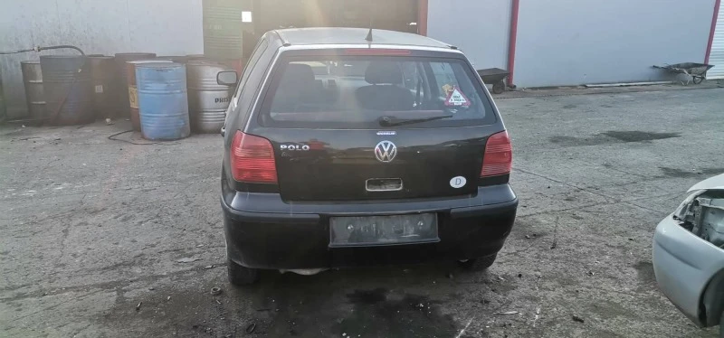 VW Polo 1.0, снимка 4 - Автомобили и джипове - 42198088