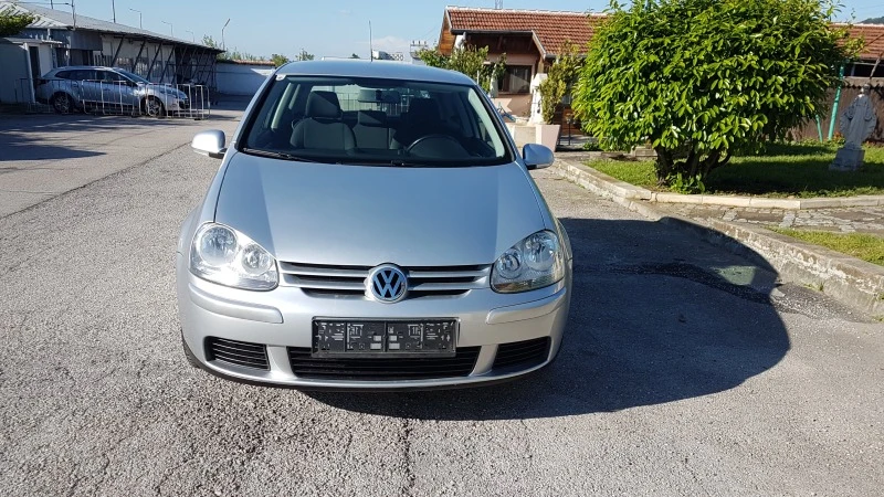 VW Golf 1.4 i 80кс, снимка 3 - Автомобили и джипове - 45695689