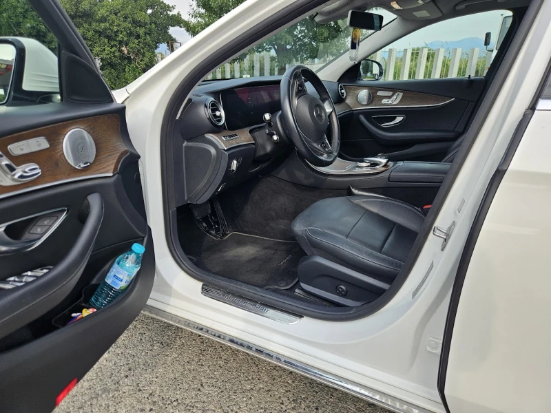 Mercedes-Benz E 350, снимка 9 - Автомобили и джипове - 52094294