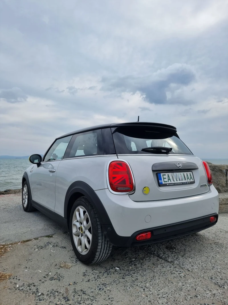 Mini Cooper SE, снимка 4 - Автомобили и джипове - 51860892